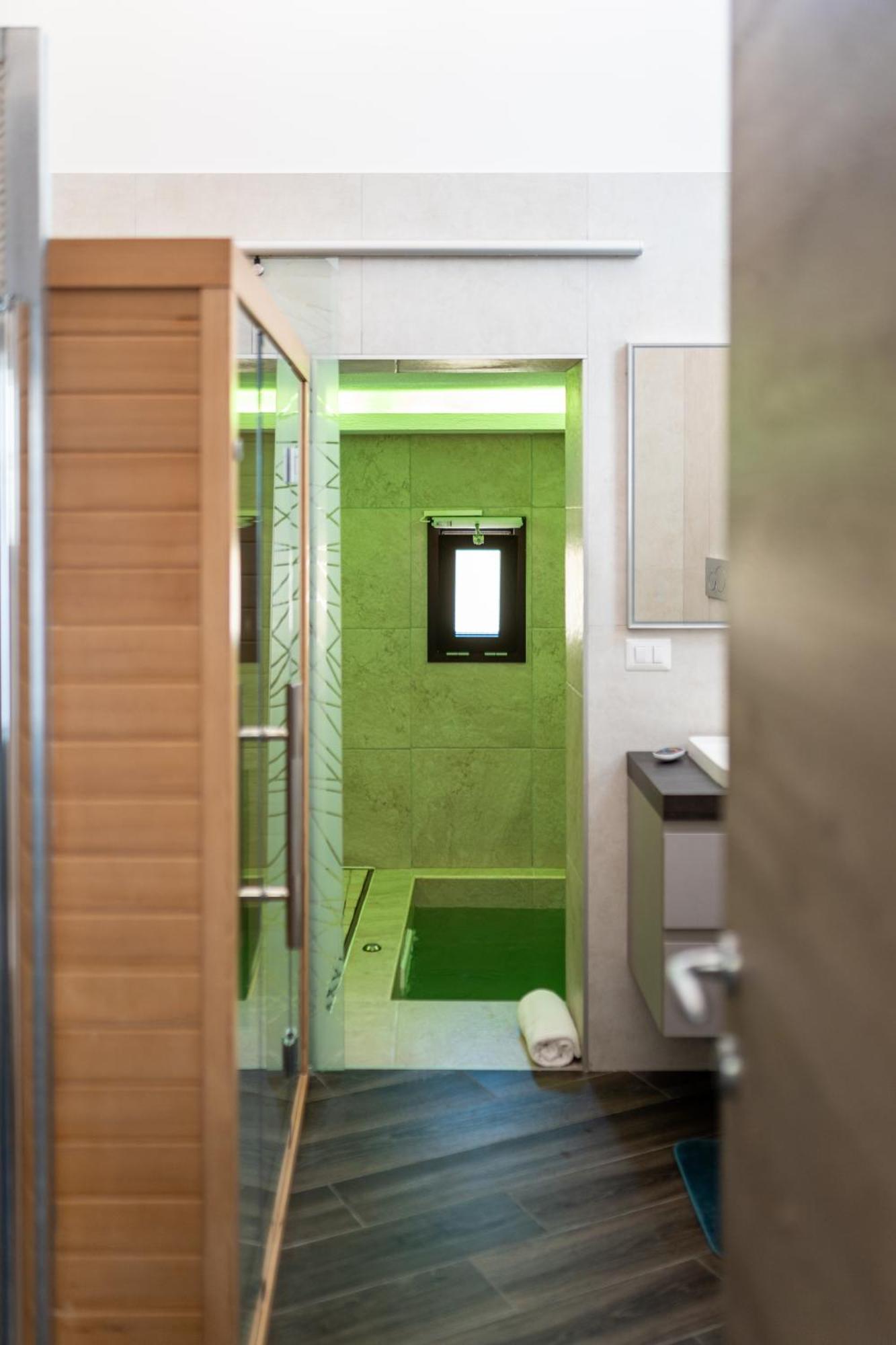Luxuite Spa Con Piscina E Jacuzzi Alberobello Exterior photo